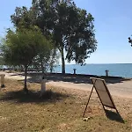 Ξενοδοχείο Derby