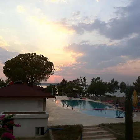 Hotel Derby 3*