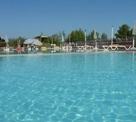 Derby Hotel 3*